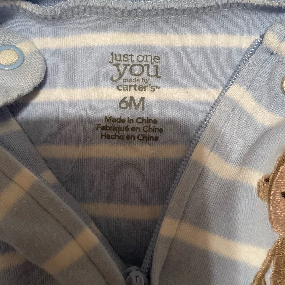 🐶🐶Carters size 6 months bundle of two onsie and footies🐶🐶 - Picture 5 of 5